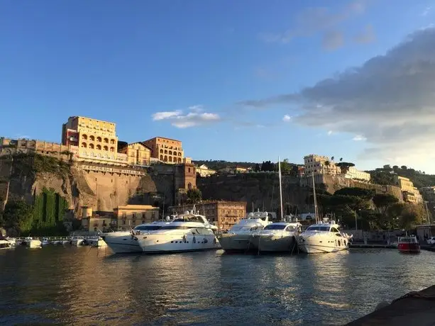 Accademia33 