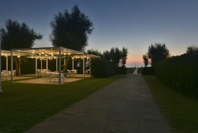 Paestum Inn Beach Resort