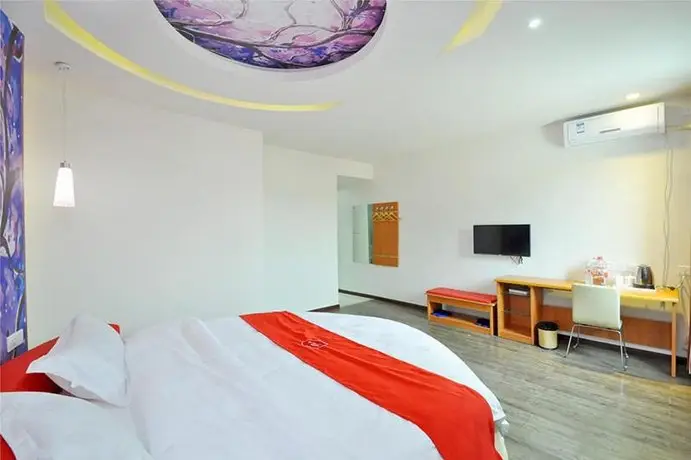Thank Inn Chain Hotel Guizhou Bijie City Weining Railway Station 