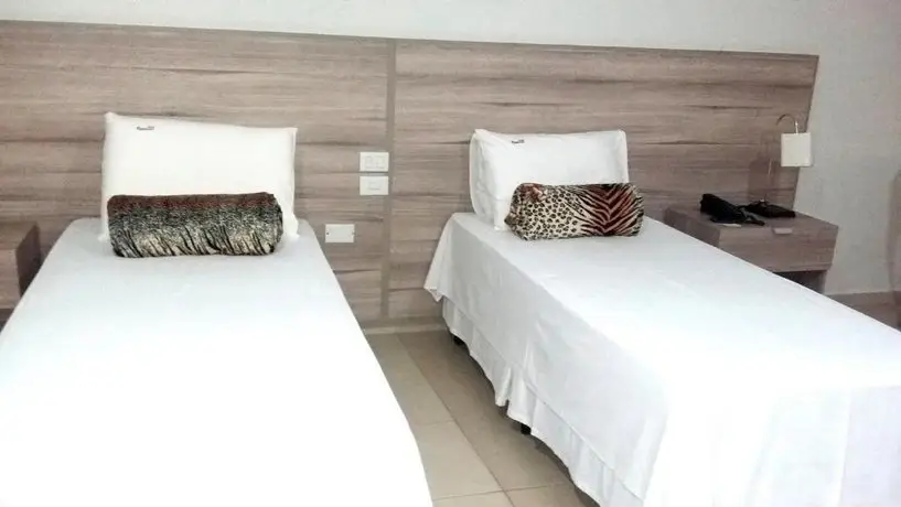 Hotel Renascer Morrinhos 
