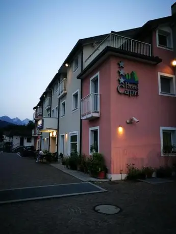 Hotel Capri Ponte nelle Alpi 