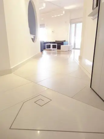 Athens Cocoon 
