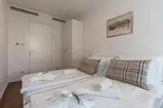 Apartments Nav 