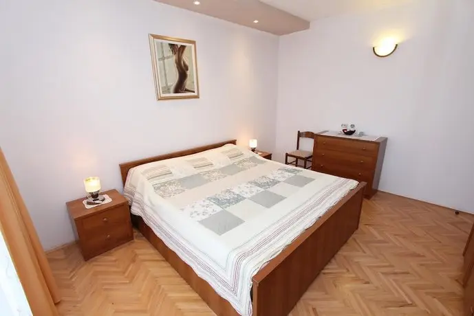 Apartments Dana & Stelio