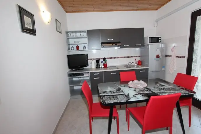Apartments Dana & Stelio
