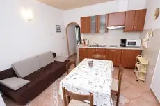 Apartments Dana & Stelio