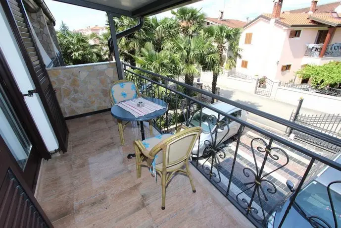 Apartments Dana & Stelio