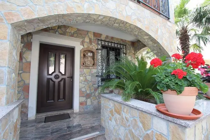 Apartments Dana & Stelio
