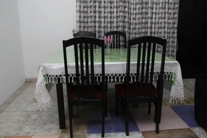 Kingfisher Family Guest & Hostel 