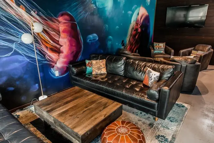 Domicile Suites at Cove