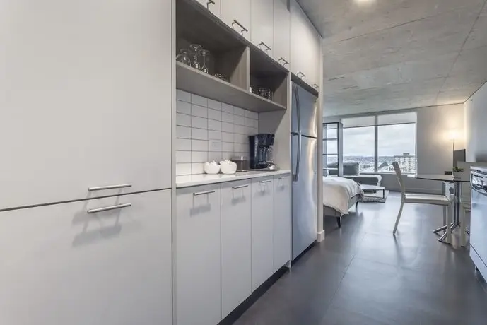 Domicile Suites at Cove