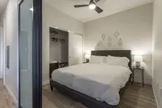 Domicile Suites at Cove