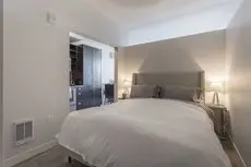 Domicile Suites at Cove
