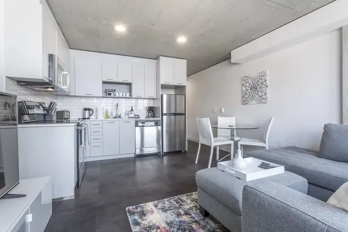 Domicile Suites at Cove
