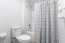 Domicile Suites at Cove