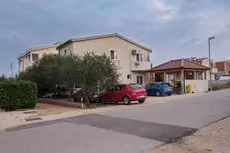 Apartmani Vedrana 