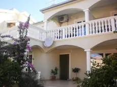 Apartmani Vedrana 