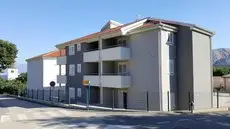 Apartments Crnekovic 8A 