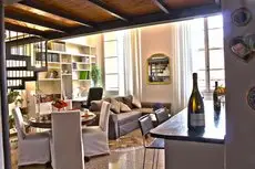 Le Statue-Luxury Open Space-Five Stars Suite 