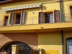 Casa Del Sole Appartamento Ndeg 2 White And Gold Room 