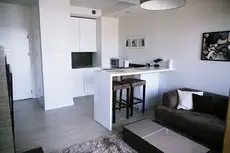 Flow Apartments
