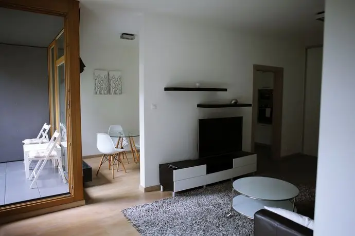 Flow Apartments