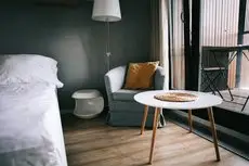 Flow Apartments