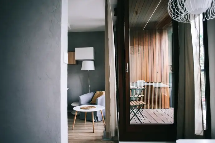 Flow Apartments