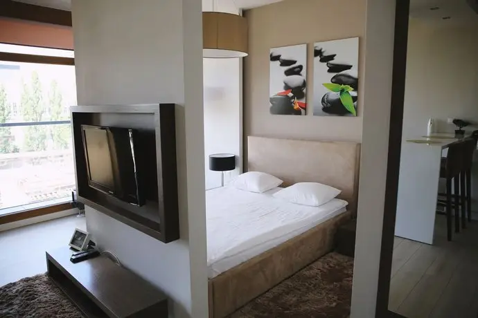 Flow Apartments