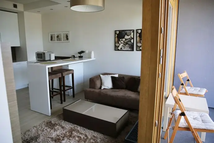 Flow Apartments
