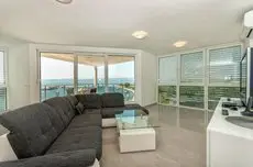 AP 4+2 in one of the most luxury building in Omis 