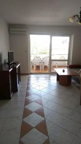 Apartman zarok 