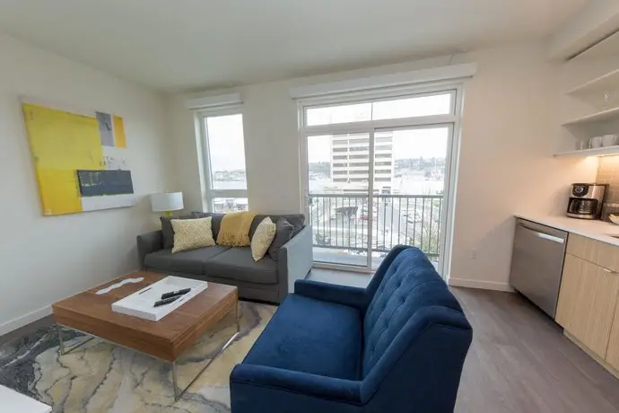 Domicile Suites at Marina SLU