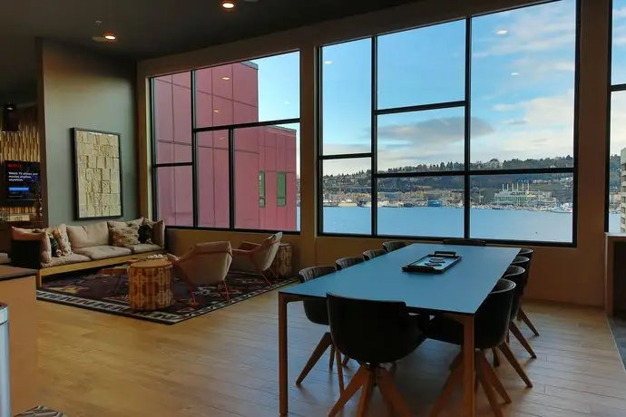 Domicile Suites at Marina SLU 