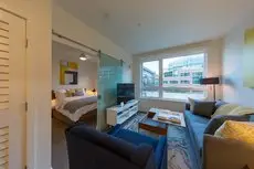 Domicile Suites at Marina SLU 