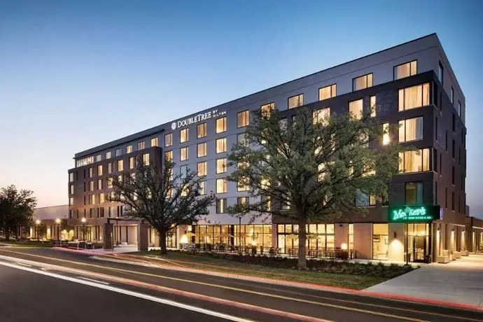 Doubletree By Hilton Greeley At Lincoln Park 