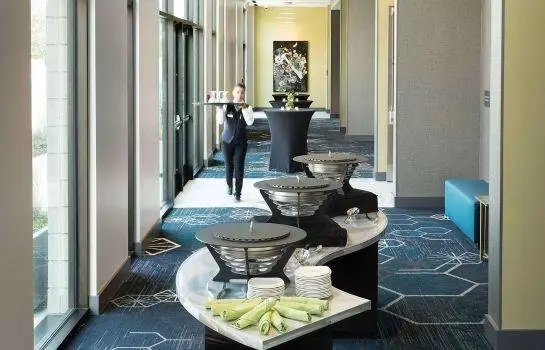 Doubletree By Hilton Greeley At Lincoln Park 