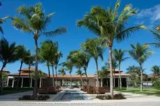 Luxuoso apartamento de 3 suites no melhor resort do Porto da Dunas 