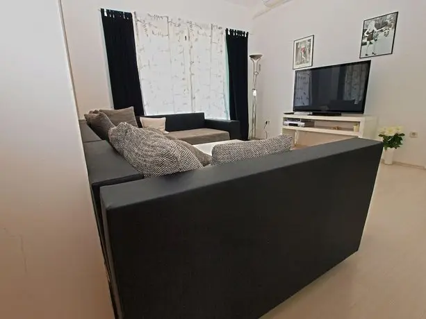 Apartments Marija 85