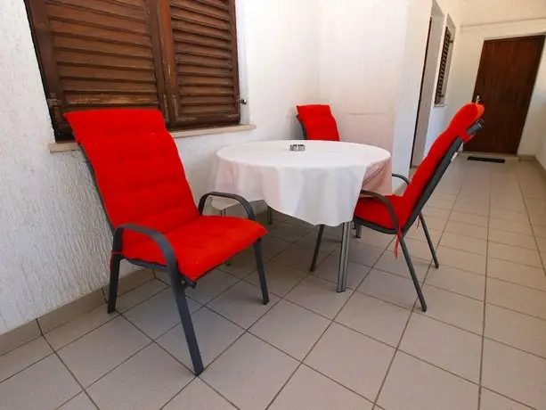 Apartments Marija 85