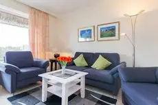 Rantum Dorf - Ferienappartments im Reetdachhaus 3 