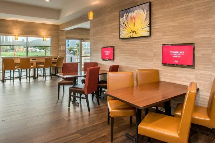 TownePlace Suites by Marriott San Bernardino Loma Linda Bar / restaurant