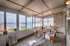 Apartments by the sea Hvar - 14197 