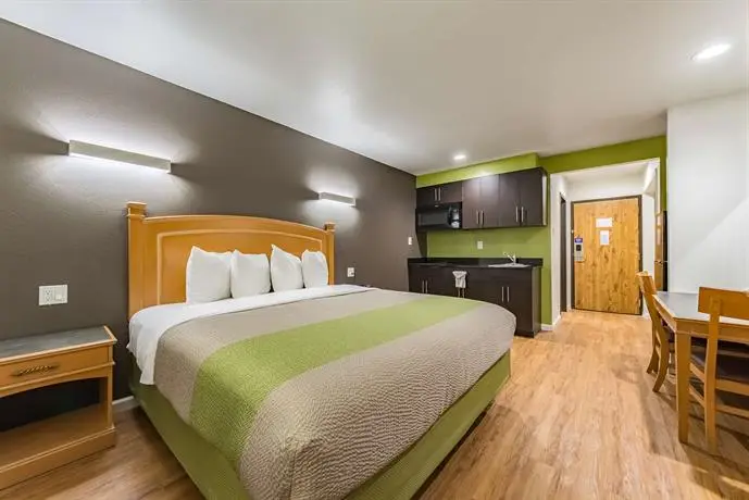 Studio 6 Plano 