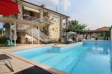Apartments Nada 354