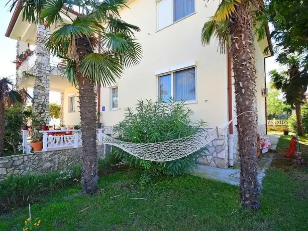 Apartments Nada 354