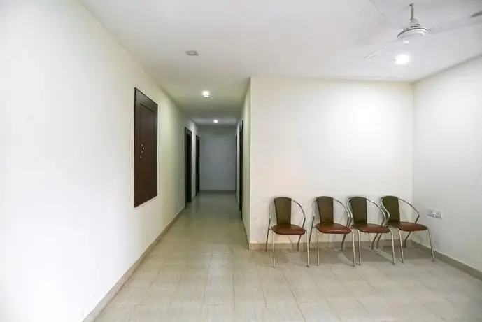 OYO 10271 Hotel Guest INN 