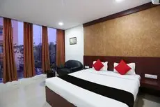 OYO 10271 Hotel Guest INN 