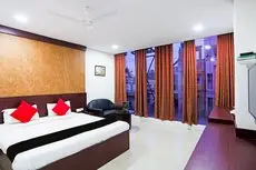 OYO 10271 Hotel Guest INN 