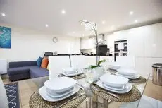 Urban Living's - The Mary Luxury Apartment 